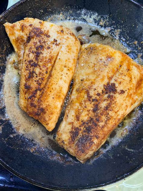 Red Snapper Pan Seared, Pan Seared Snapper Fillet, Pan Fried Snapper, How To Cook Snapper Fillets, Mangrove Snapper Fish Recipes, Pan Fried Red Snapper Filet Recipes, Lane Snapper Recipes, Yellow Tail Snapper Recipe, Pan Seared Snapper Fish Recipes