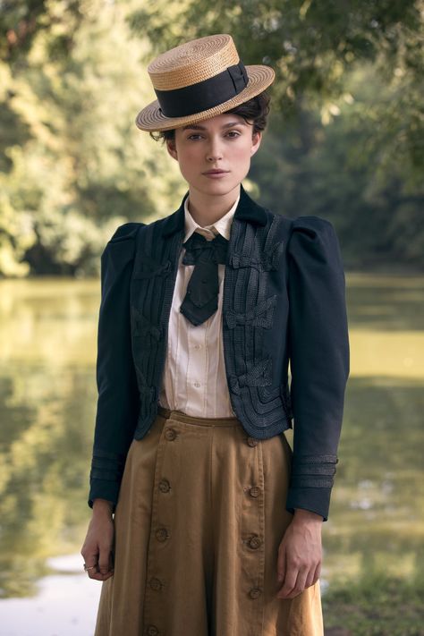 The vintage clothing of 'Colette ... 1910s Aesthetic, Fan Skirt, Surfergirl Style, Gibson Girl, Retro Pin Up, Victorian Clothing, Retro Mode, Keira Knightley, Movie Costumes