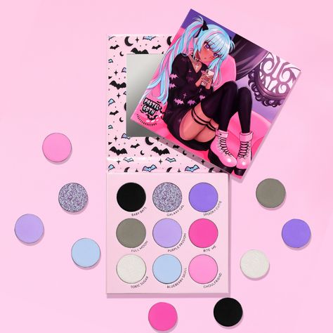 Anime Inspired Makeup, Goth Eyeshadow, Pastel Goth Palette, Pastel Goth Aesthetic, Eyeshadow For Blue Eyes, Anime Makeup, Goth Accessories, Pastel Goth Fashion, Black Eyeshadow