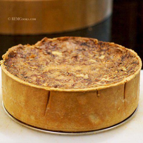 Thomas Keller’s Insanely Delicious Quiche Lorraine | REMCooks Filet Mignon Chorizo, Thomas Keller Recipes, Quiche Lorraine Recipe, Delicious Quiche, Bouchon Bakery, Quiche Recipes Easy, Thomas Keller, Savory Tarts, Breakfast Quiche