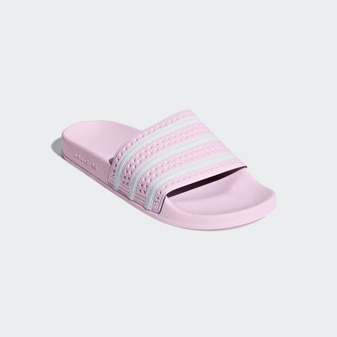 Adilette Slides Sport Sandals Outfit, Slides Adidas, Yellow Adidas, Pink Slides, Pool Shower, Adidas Slides, Chacos Sandals, Casual Skirt Outfits, Tennis Sneakers