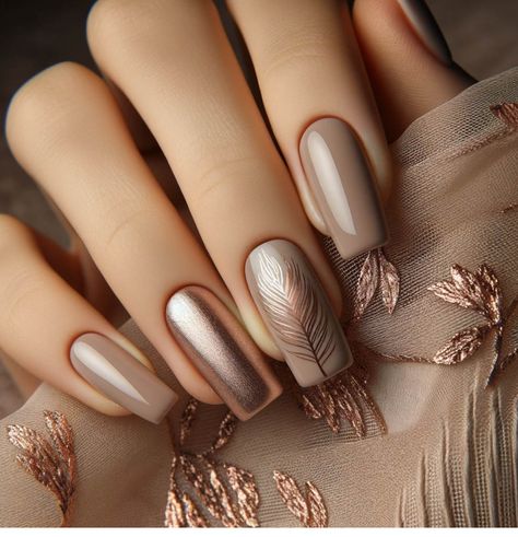 Uñas Beige Elegantes, Fancy Nails Designs, Makijaż Smokey Eye, Trendy Nail Design, Classy Nails, Fancy Nails, Chic Nails, Chrome Nails, Nude Nails