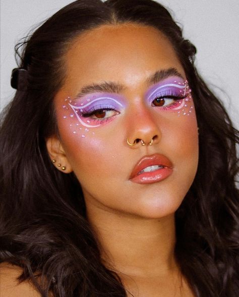 Sailor Moon Palette Looks, Colourpop Sailor Moon Palette Looks, Sailor Moon Colourpop, Sailor Moon Inspired Makeup, Sailor Moon Makeup Look, Moon Makeup Look, Sailor Moon Eyes, Makeup Looks Purple, Pink Purple Makeup