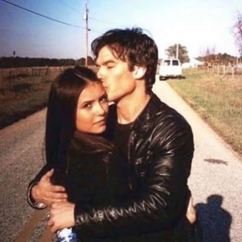 BEA on Twitter: "scene vs backstage - 1x11 #TheVampireDiaries… " Ian And Nina, Ian Joseph Somerhalder, Ian Somerhalder Vampire Diaries, Vampire Diaries Poster, Damon Salvatore Vampire Diaries, Hemlock Grove, Vampier Diaries, The Vampire Diaries 3, Vampire Diaries Guys