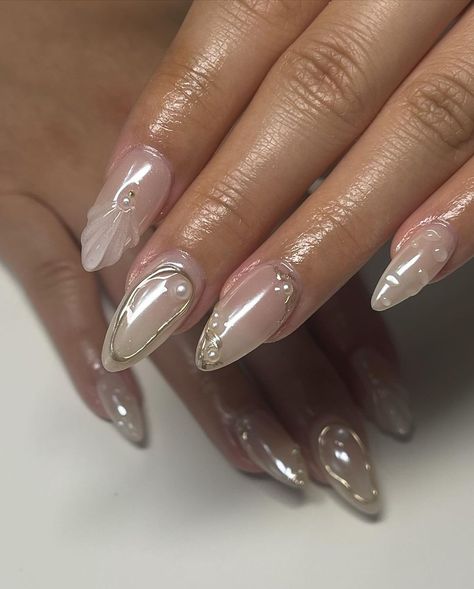 Satin Nails Design, Old Hollywood Glamour Nails, Cool Simple Nail Designs, Ethereal Nails Short, Divine Feminine Nails, White Elegant Nails, Feminine Nail Art, Popular Nail Trends, Hard Gel Nails