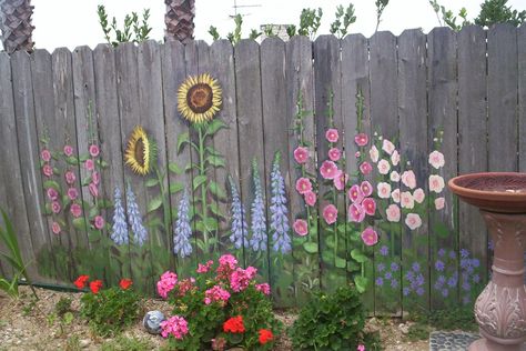 Write Away: My eclectic art projects Fence With Flowers, Painted Fences, Gate Painting, Fence Decorations, Fence Painting, Garden Fence Art, Garden Mural, Flower Mural, Old Fences