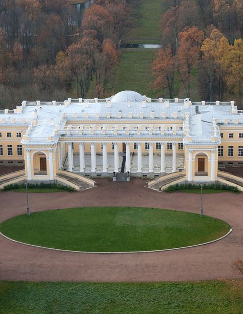 Russian Baroque, Russian Palace, Romanov Palace, Alexander Palace, New Palace, House Of Romanov, Castle Mansion, Russian Architecture, Rest House