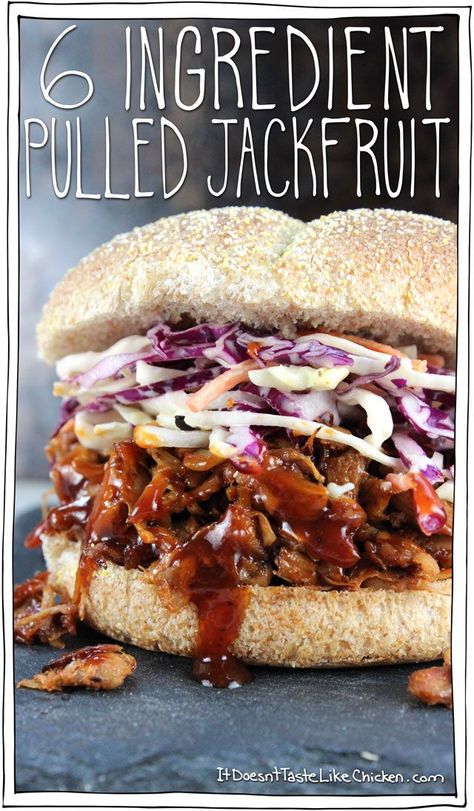 6 Ingredient Pulled Jackfruit! A healthy and incredibly tasty vegetarian and vegan alternative to pulled pork or chicken. Quick and easy to make. Even carnivores love it! #itdoesnttastelikechicken Vegan Grill, Pulled Jackfruit, Jackfruit Sandwich, Jack Fruit, Jackfruit Recipes, Pork Sandwich, Pulled Pork Sandwich, Vegan Burgers, Vegan Alternatives