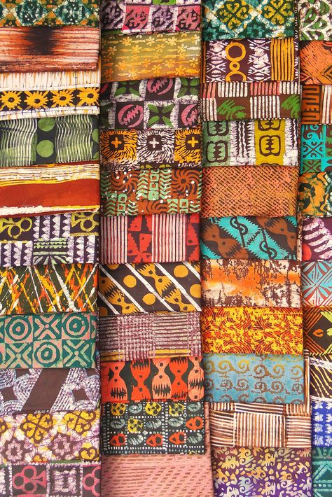 Batik Cloth displayed in Market - Kumasi - Ghana  - photo by Adam Jones Museum Statues, Ghana Travel, Kumasi Ghana, Vacation Budget, Africa Kenya, Travel Honeymoon, African Quilts, Adam Jones, Afrique Art