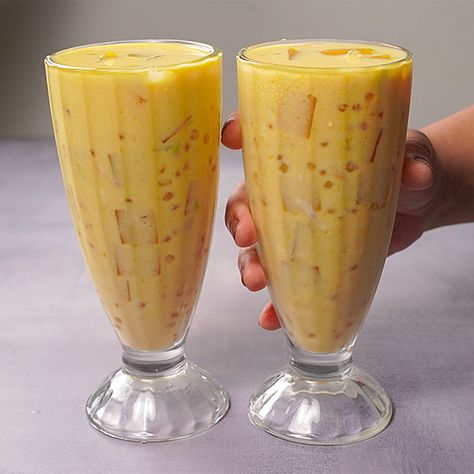 I have never drunk such a delicious drinks before! Mango tapioca jelly drinks | I have never drunk such a delicious drinks before! | By Yummy Recipes Mango Tapioca, Foodie Pics, Delicious Drinks, Drink Me, Indian Food, Yummy Recipes, Yummy Drinks, Indian Food Recipes, Jelly