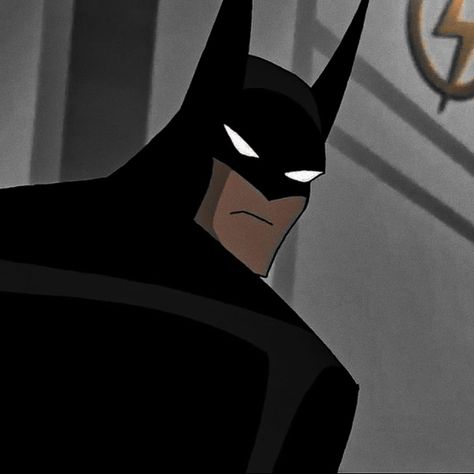 Character: Batman Tv Show: Justice League Unlimited 2004 #icon #icons #batman #justiceleague #warnerbros #dc #comics #cartoon #hero #justiceleague #aesthetic Batman Cartoon Aesthetic, Batman App Icons, Batman Justice League Unlimited, Justice League Cartoon, Ben Batman, Batman Video, Animated Batman, Batman Icon, Kevin Conroy