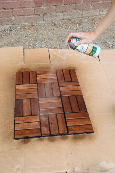 Easy DIY Wooden Bathmat! – Makeful Shower Mat Ideas, Diy Bathroom Mat, Bathmat Ideas Bathroom, Wooden Shower Mat, Teak Shower Floor, Wood Bath Mats, Wooden Bathmat, Small Balcony Ideas Apartment, Wood Bath