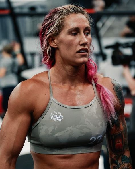 Crossfit Female Athlete, Crossfit Motivation Women, Danielle Brandon, Fit Females, Crossfit Chicks, Crossfit Coach, Muscle Motivation, Crossfit Motivation, Crossfit Women