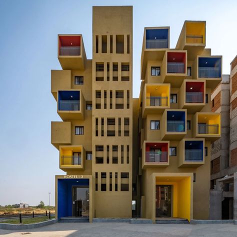 Sanjay Puri Architects, Sanjay Puri, World Architecture Festival, Hostel Room, Corporate Housing, Facade Material, Unusual Buildings, Architecture Art Design, Natural Ventilation