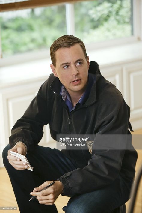 Lost in Translation' -- DiNozzo is ... Mcgee Ncis, Caitlin Todd, Timothy Mcgee, Ncis Characters, Ncis Stars, Ncis Cast, Leroy Jethro Gibbs, Sean Murray, Ncis New