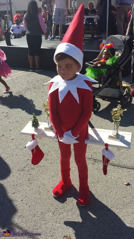 Children's Books Halloween Costume - Elf on the Shelf Costume Elf On Shelf Costume, Elf On The Shelf Costume, Christmas Costumes Women, Character Halloween Costumes, Characters Halloween, Sleigh All Day, Diy Costumes Women, The Elf On The Shelf, Costume Works