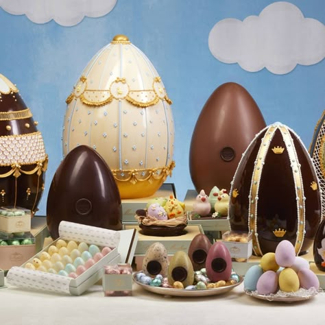 Luxury Easter Eggs, Luxury Easter, Easter Eggs Decoration, Easter Aesthetic, Eggs Decoration, Chocolate Easter Eggs, Chocolate Shells, Easter Eggs Chocolate, Fortnum And Mason