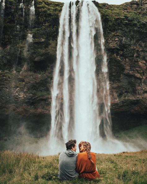 Tru Love, Exotic Places, Photo Tips, You Are Beautiful, Life Is Beautiful, Beautiful Landscapes, Couple Photography, Iceland, Photo Inspiration