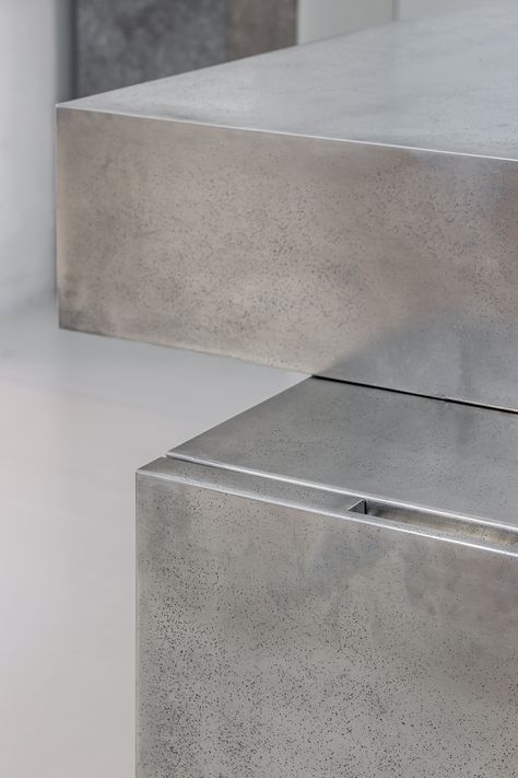 Stainless Steel Aesthetic, Inox Kitchen, Steel Texture, Obumex Kitchen, Brushed Steel Kitchen, Inox Texture, Nicolas Schuybroek, Brutalist Interior, Stainless Steel Texture