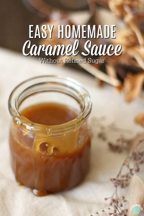 Easy Homemade Caramel Sauce {Refined Sugar Free} Easy Homemade Caramel Sauce, Easy Homemade Caramel, Caramel Apple Dip, Easy Caramel, Caramel Recipes Sauce, How To Make Caramel, Homemade Caramel Sauce, Fall Foods, Salted Caramel Sauce