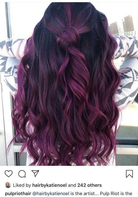 Fuschia Hair, Pulp Riot Hair Color, Dark Purple Hair, Pulp Riot Hair, Black Hair Color, Dyed Hair Inspiration, Burgundy Hair, Hair Dye Colors, Hair Inspiration Color