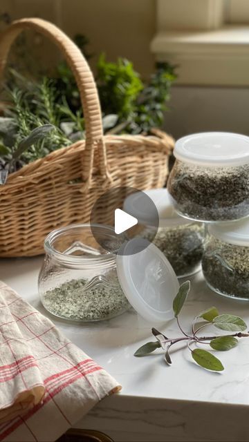 Food ~ Flowers ~ France on Instagram: "Homemade herb salts are a wonderful way to use and preserve herbs harvested from the kitchen garden or fresh herbs from the store. As we’re preparing the potager for winter, baskets of herbs are filled, rosemary, sage, thyme, bay leaves, oregano and tarragon scent our kitchen. Bouquet garni will be assembled and dried for use in soups and stews all winter long, bay leaf wreaths now hang above my stove, some we’ll simply hang to dry and the rest will be used to make herb salts. Packed with gorgeous colors and flavors, herb salts couldn’t be easier to make. Use to flavor just about any dish, they’re delicious sprinkled on meats, eggs, pasta, pizza, popcorn, potatoes, or vegetables. And they make the perfect holiday or hostess gift, especially for those Herb Salts, Winter Baskets, Preserve Herbs, Peppermint Herb, Pizza Popcorn, Kitchen Bouquet, Herb Wreath, Preserving Herbs, Food Flowers