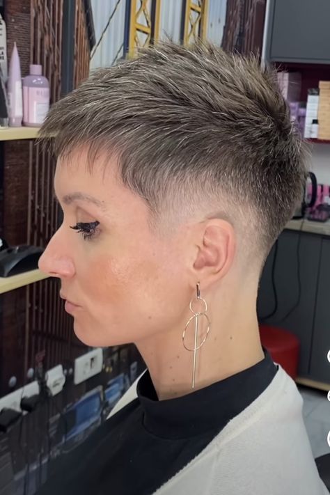 Clipper Cuts For Women, Sassy Hairstyles, Fade Haircut Styles, Fade Cut, Clipper Cut, Portfolio Project, Pixie Cut With Undercut, Reference Board, Mens Hairstyles Medium