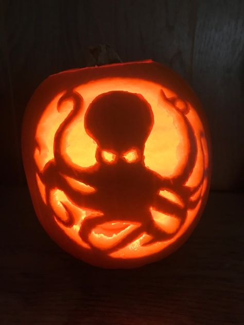 Ocean Themed Pumpkin Carving, Kraken Pumpkin Carving, Pumpkin Carving Pattern, Pumpkin Carving Stencils, Halloween Pumpkin Carving Stencils, Carving Stencils, Pumpkin Carving Designs, Pumpkin Carvings Stencils, Halloween Pumpkins Carvings