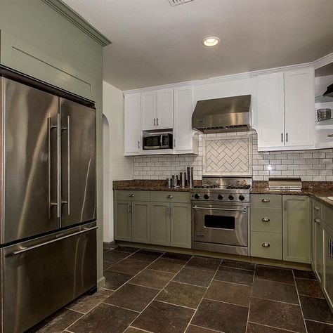 75 Slate Floor Kitchen Ideas You'll Love - January, 2023 | Houzz Kitchen Tile Floor With Black Countertop, Dark Stone Floor Kitchen, Dark Gray Floor Kitchen, Slate Floor Kitchen Green Cabinets, Multi Color Slate Floor Kitchen, Dark Slate Kitchen Floor, Green Kitchen With Tile Floor, Dark Grout Kitchen Floor, Kitchen With Dark Tile Floors