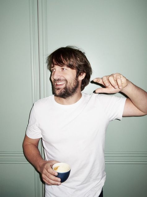 René Redzepi Direct Flash Portrait, Flash Portrait, Office Photography, Mood Portrait, Photo Portraits, Brand Shoot, New Haircut, How To Be Likeable, New New