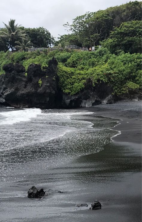 Black Sand Beach. Hawaii. Hawaii Black Sand Beach, Black Sand Beach Hawaii, Moving To Hawaii, Artsy Aesthetic, Beach Hawaii, Kona Hawaii, Trail Of Tears, Black Beach, Black Sand Beach