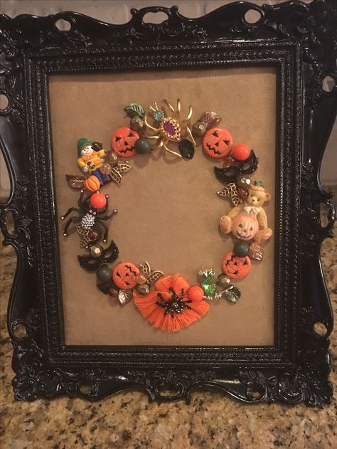 8 x 10 Halloween Wreath by Donna Brusco & Beth Turchi Handmade Bohemian Jewelry For Halloween, Pumpkin Jewelry Art, Halloween Picture Frame Wreaths, Jewelry Tree Craft, Halloween Jewelry Art Framed, Halloween Skull-shaped Jewelry For Jewelry Making, Old Jewelry Crafts, Halloween Frames, Halloween Miniatures