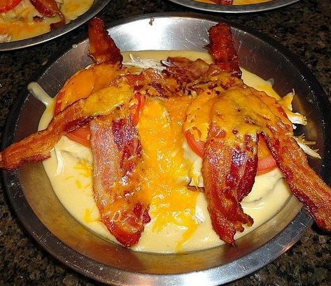 Turkey Hot Brown, Kentucky Hot Brown Recipe, Hot Brown Recipe Kentucky Original, Easy Hot Brown Recipe Kentucky, Hot Browns Recipe Kentucky, Ky Hot Brown Recipe, Hot Brown Recipe Kentucky, Kentucky Foods, Kentucky Hot Brown Casserole