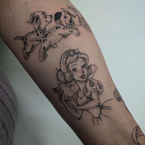 Few more pictures of the sketchy/patchwork Disney sleeve started recently 💖✨ #disneytattoo #snowwhite #dalmatians #stitchtattoo #tattoosleeve #disneysleeve #conceptart #disneyart #georgiatattoos #inkspirations #suffolktattoo #femaletattooer #femaleartist Stitch Tattoo, Disney Sleeve, Disney Tattoos, Disney Villains, Female Artists, Disney Art, Sleeve Tattoos, Concept Art, Tattoos