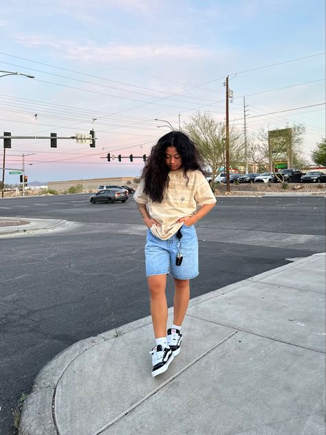 Plus Size Jorts, Outfits Jorts, Summer Jorts, Jorts Outfit, Instagram Model Outfits, Neat Casual Outfits, Cute Modest Outfits, Baggy Clothes, Outfit Inspo Casual