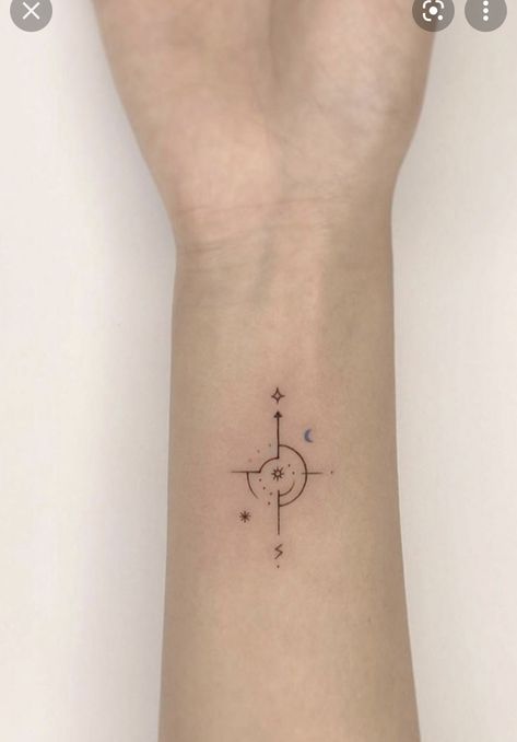 Mini Clock Tattoo, Compass Tattoo Minimal, Wave Compass Tattoo, Minimal Clock Tattoo, Compass Fine Line Tattoo, Minimalist Clock Tattoo, Wonderlust Small Tattoo, Small Compass Tattoo Women, Minimal Compass Tattoo