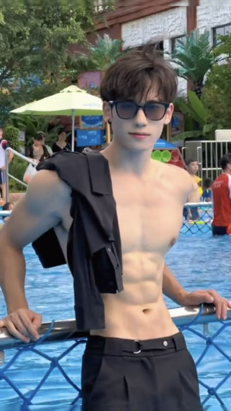 Sixpack Boys, Six Pack Abs Men, Abs Pictures, Muscular Male, Men Abs, Hot Asian Men, Anime Guys Shirtless, Boy Boy, Six Pack