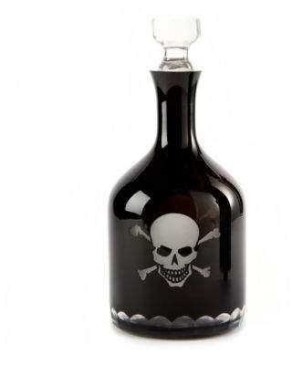 Skellington Skull & Crossbones Decanter in Black Glass. Etched skull and bones design with clear glass stopper. #skullandbones #decanter #jollyroger #pirate #skull #blackglass #barware #glassware #mancave #skulldecor #ad Skull Decanter, Wall Wine Racks, Holiday Wine Glasses, Black Wine Glasses, Halloween Wine Glasses, Colored Wine Glasses, Electric Wine Bottle Opener, Etched Glassware, Plastic Wine Glasses