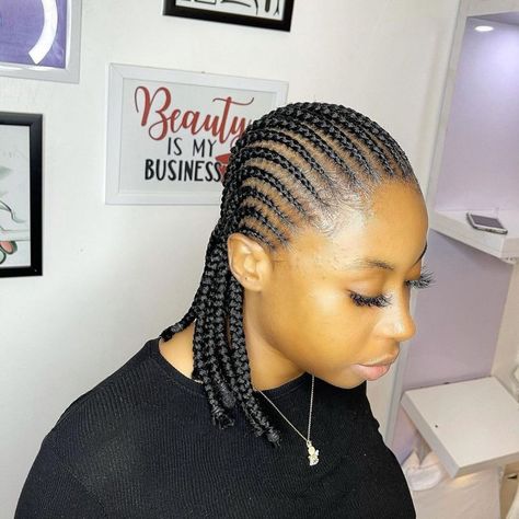 Simple All Back Style With Attachment, Simple Ghana Weaving All Back Style, Short Straight Back Cornrows, Straight Back Braids, Cornrows Natural Hair, Twist Cornrows, Lemonade Braids Hairstyles, Cornrows Braids For Black Women, Ghana Weaving