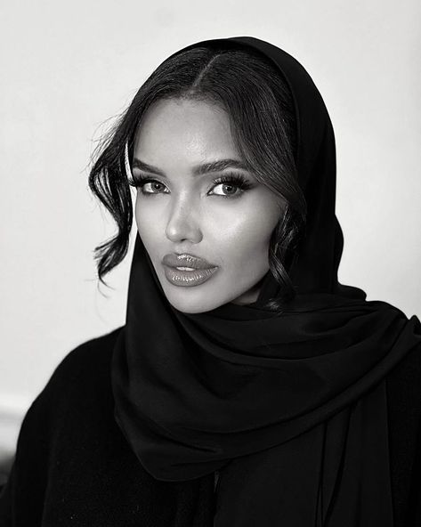 To my ladies, always remember that you are the captain of your soul and the general of your life 😘😘 | Instagram Halima Aden, Here We Go Again, After 3, Arab Fashion, Always Remember, Your Soul, Aesthetic Girl, Style Icons, My Girl