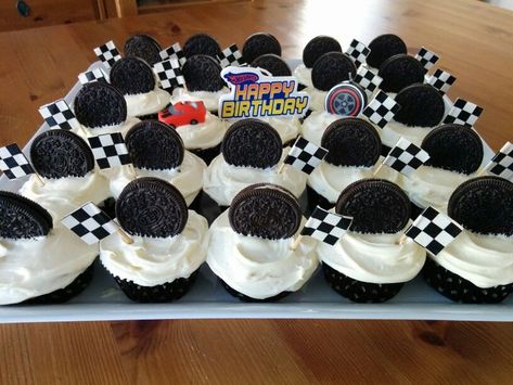 Race Car Birthday Party Cupcakes, Cupcakes Race Car, Cars Birthday Party Cupcakes, Hot Wheels Birthday Cupcake Ideas, Too Fast Birthday Cupcakes, Racing Birthday Cupcakes, Race Car Pull Apart Cupcakes, Race Car Themed Cupcakes, 2 Fast 2 Curious Birthday Cupcakes