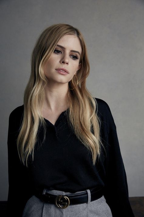 Carlson Young, Female Faceclaims, Online Photo Gallery, Sundance Film Festival, Sundance Film, Clothes Outfits, Film Festival, Light In The Dark, Celebrity Style