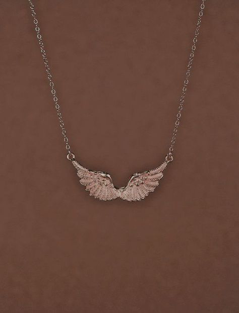 Jewelry Dark Aesthetic, Business Casual College, Carrie White Aesthetic, Angel Wings Gold, Vibe Of The Day, Carrie White, Angel Wings Jewelry, Angel Wing Necklace, Angel Jewelry