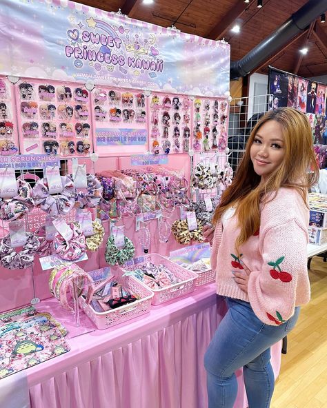 Anime Fest Etown Convention 💖✨ #animefest #animeconvention #pinktable #pinksetup #pinkaesthetic Pink Table, Pouch Bag, Pink Aesthetic, Pouch, Pink, Anime, Instagram