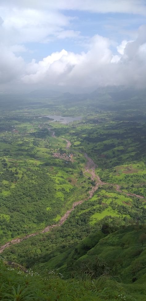 #matheran #hilltop #moyntainview Temple Pictures, Beautiful Destinations, Temple, Nature Photography, Places To Visit, Natural Landmarks, My Saves, Water, Photography