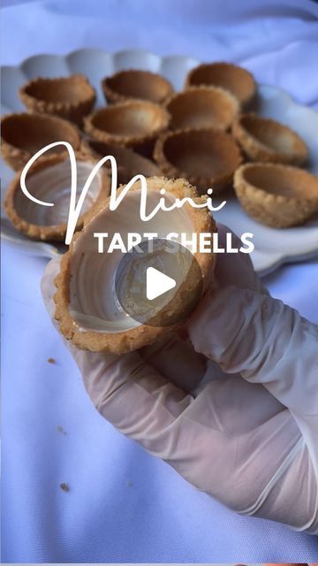 Tart Cups, Mini Tart Shells, Mini Fruit Tarts, Recipe Hacks, Homestead Kitchen, Afternoon Tea Recipes, Baking Hacks, Small Cakes, Baking Fun