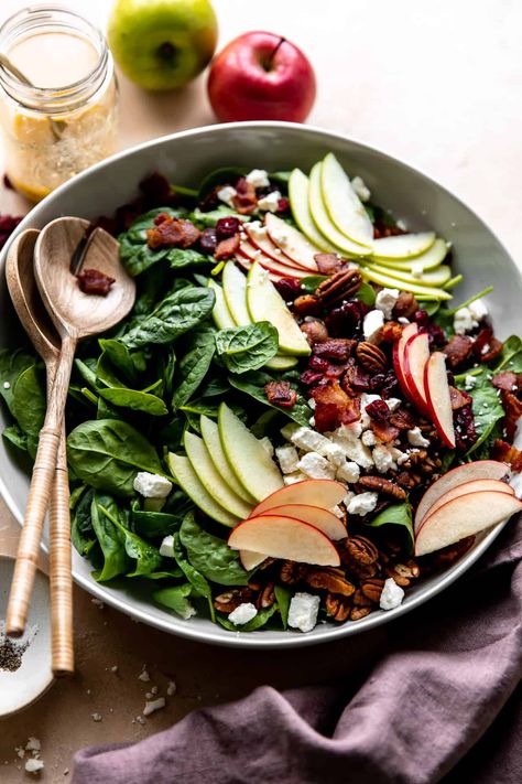 Autumn Apple Salad (with a Maple Vinaigrette) Vegan Apple Crisp, Maple Vinaigrette, Slow Cooker Apple Butter, Fall Apple Recipes, Chili Lime Chicken, Homemade Apple Butter, Antipasto Salad, Dijon Vinaigrette, Pomegranate Salad