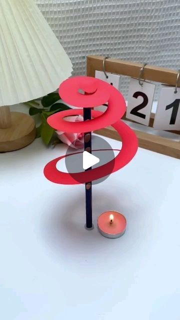 Handmadecraft on Instagram: "The rotating snake, let’s try it out with your children! # SCIENCE EXPERIMENT # KINDERGARTEN HANDBOOK # HANDBOOKDIY # Recommendations for small experiments that can be done at home #interesting experiments #diyproject #DIY #diy #art #craft #handmadecrafts" Easy Experiments To Do At Home, Primary School Science Experiments, Primary Science Experiments, Experiments For Toddlers, Easy Class Science Experiment, Kids Experiments At Home, Snake Craft, Spinning Snake Experiment, Kid Experiments At Home