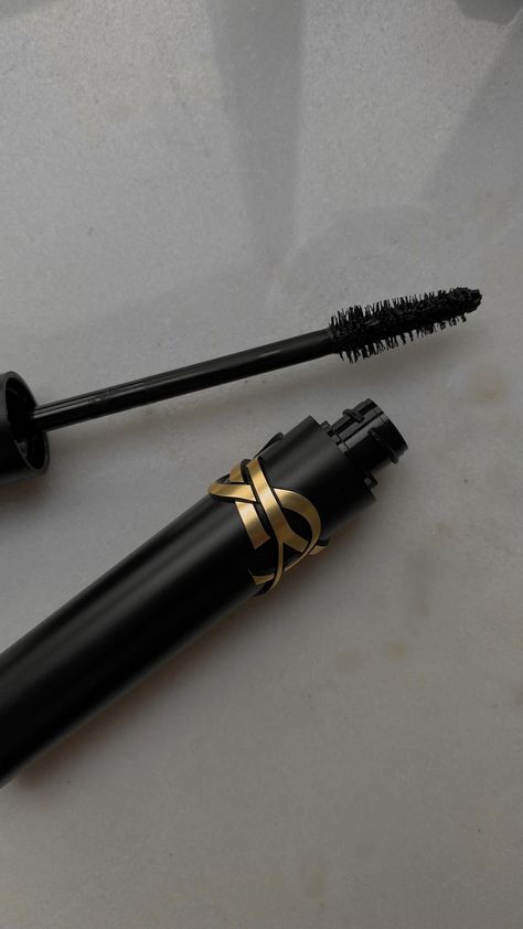 Ysl Mascara, Ysl Makeup, Brown Mascara, Ysl Beauty, Eye Mascara, Luxury Makeup, Foto Ideas Instagram, Mascara Lashes, Makeup Reviews