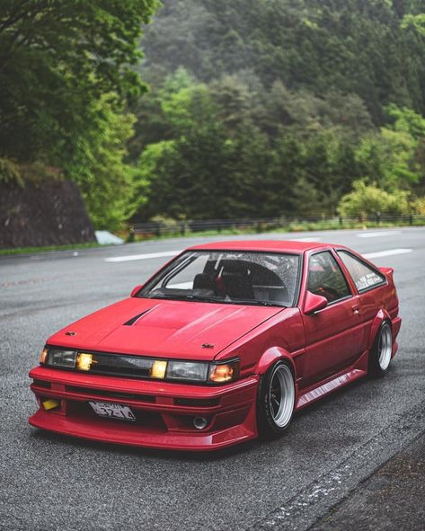 Red hot rides Ae86 Levin, Toyota Ae86, Toyota Starlet, Dream Vehicles, Best Jdm Cars, Automotive Artwork, Toyota 86, Music Cover, Street Racing Cars